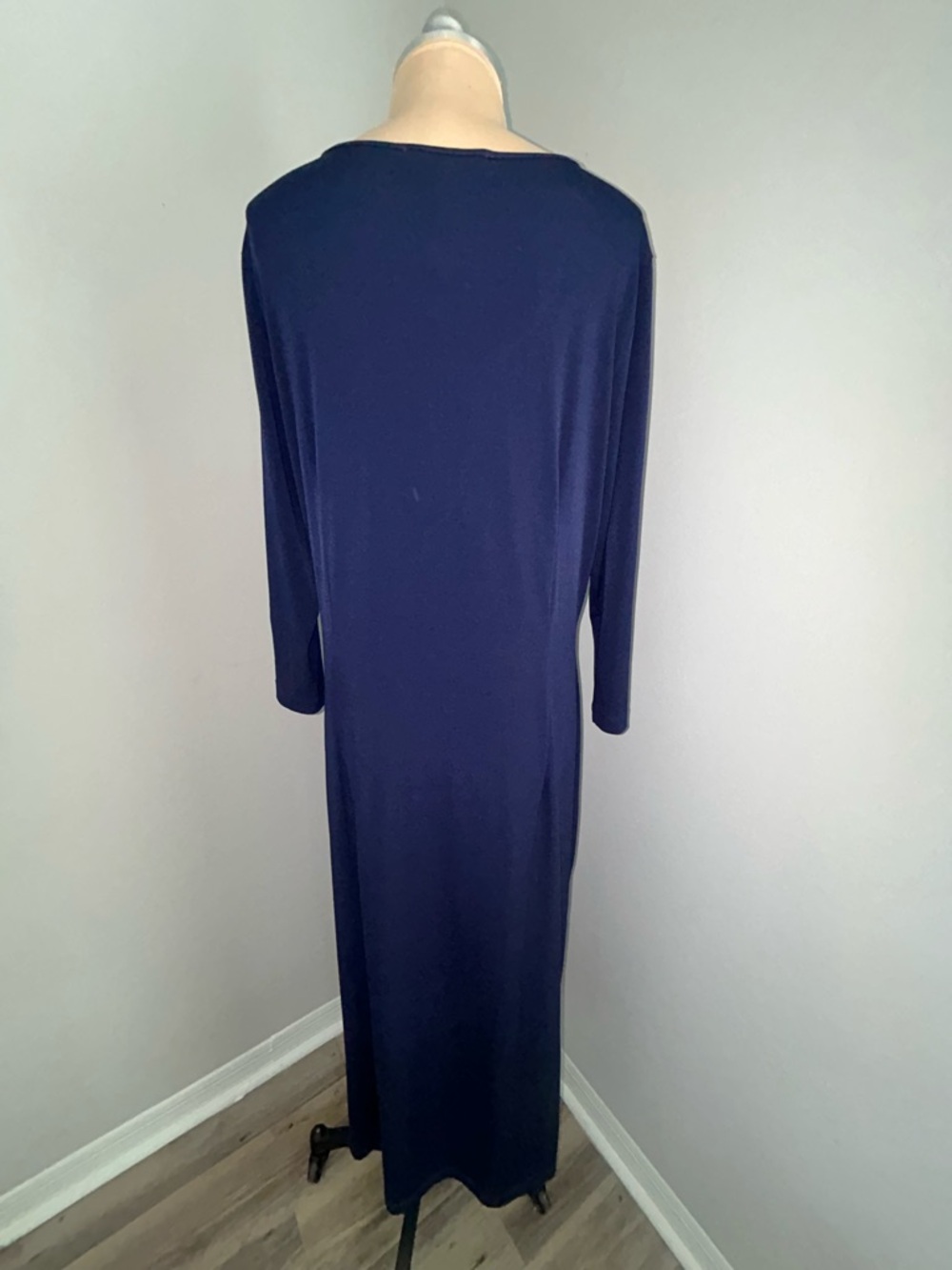 Boston Proper Deep Navy 3/4 Sleeve Maxi Dress - Picture 2 of 7